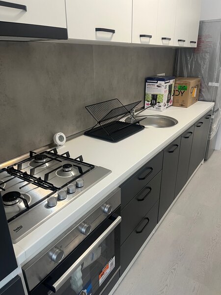 Garsoniera Hamilton Residence, mobilata si utilata modern, totul nou